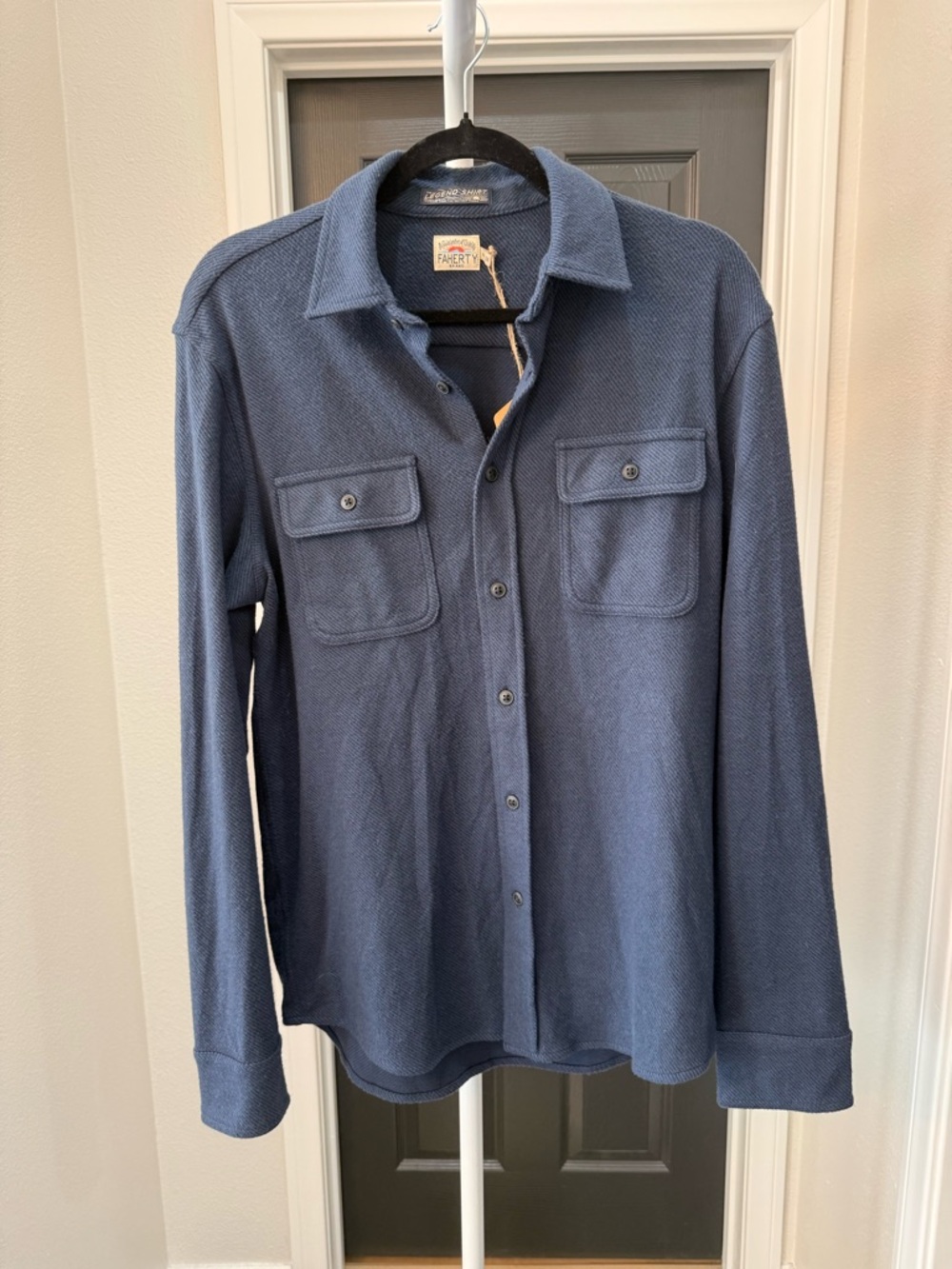Faherty Legend Sweater Shirt in Navy Blue